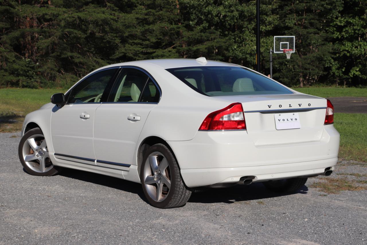 Volvo S80 4dr Sdn I6 Turbo AWD 2010