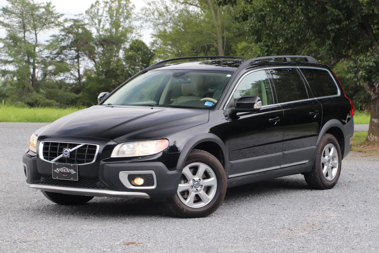 Volvo XC70 4dr Wgn 3.2L 2010