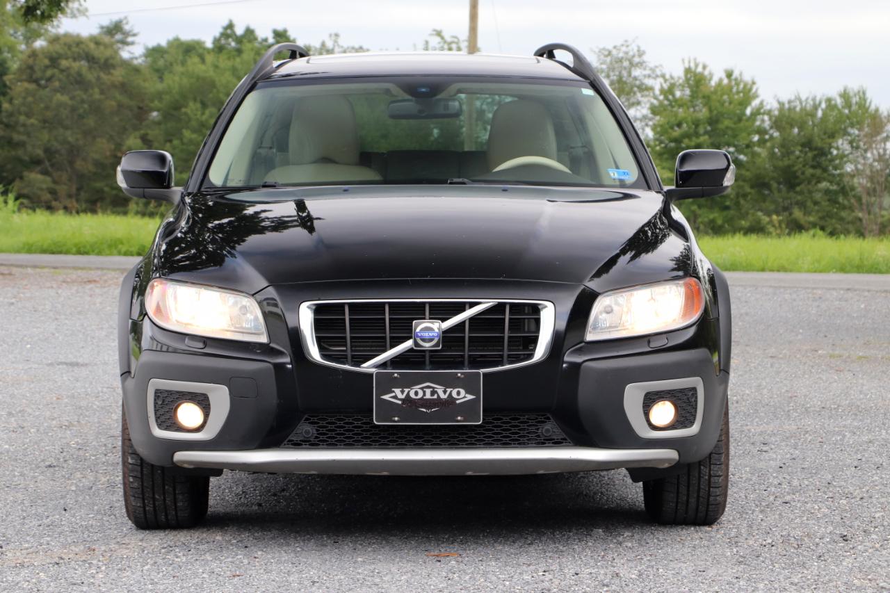 Volvo XC70 4dr Wgn 3.2L 2010