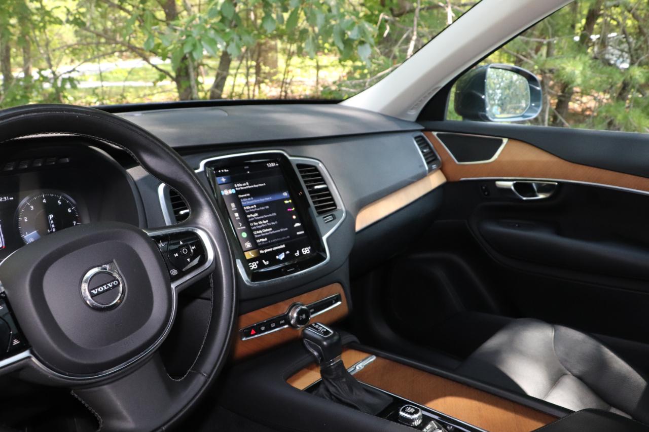 Volvo XC90 T6 AWD Momentum 7P 2021