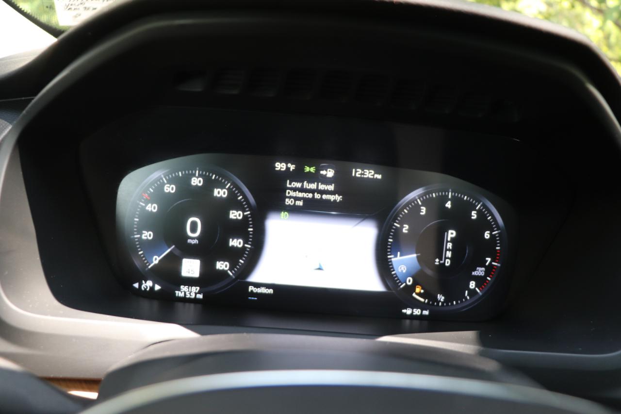 Volvo XC90 T6 AWD Momentum 7P 2021