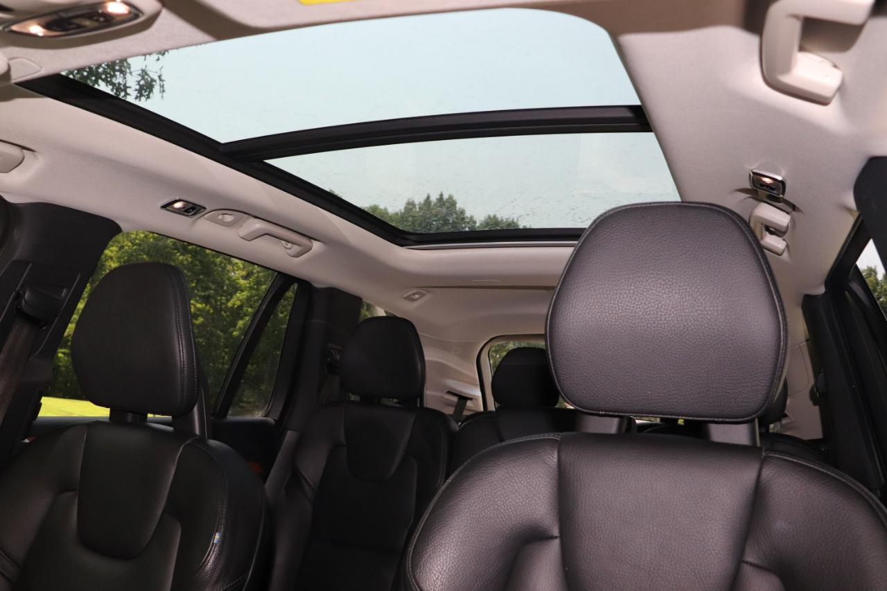 Volvo XC90 T6 AWD Momentum 7P 2021