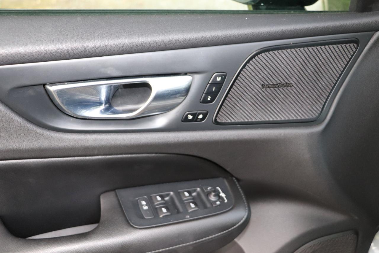 Volvo S60 T5 FWD Momentum 2020
