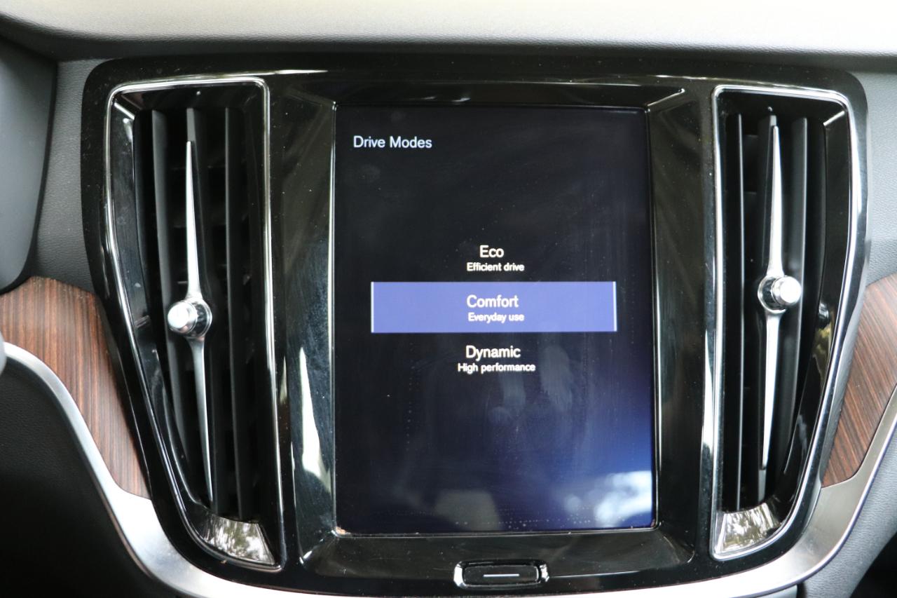 Volvo S60 T5 FWD Momentum 2020