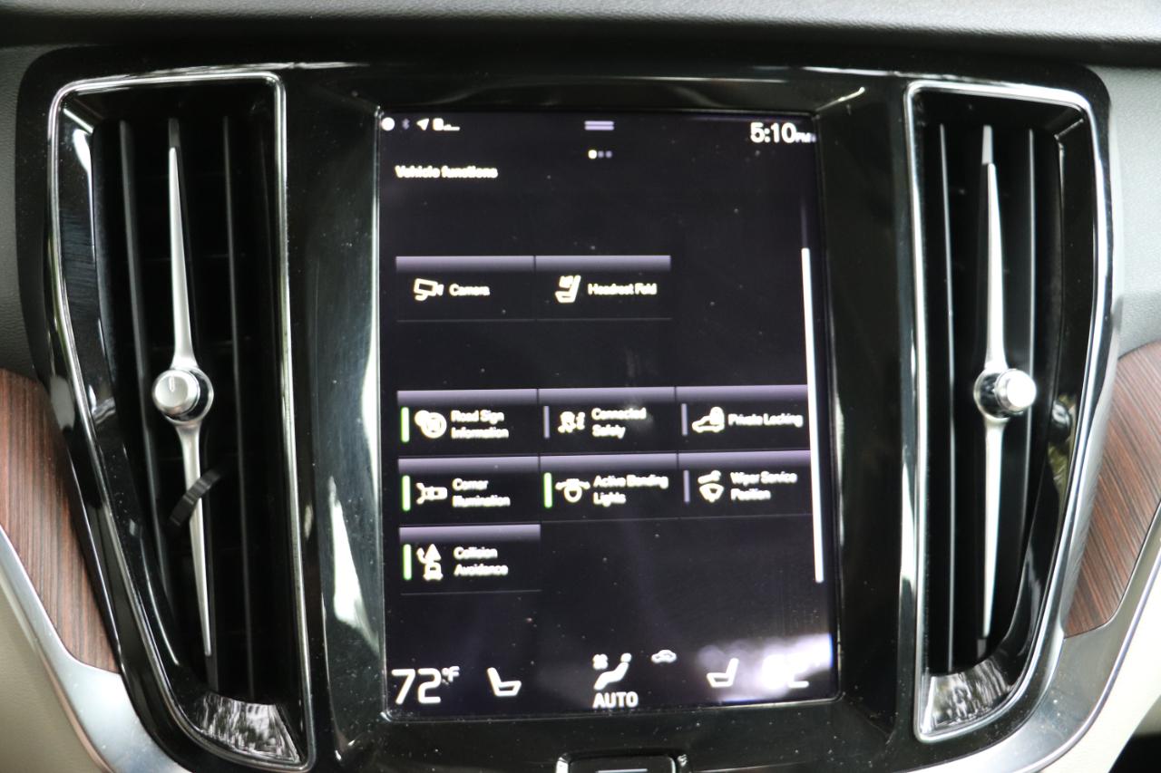 Volvo S60 T6 AWD Momentum *Ltd Avail* 2021