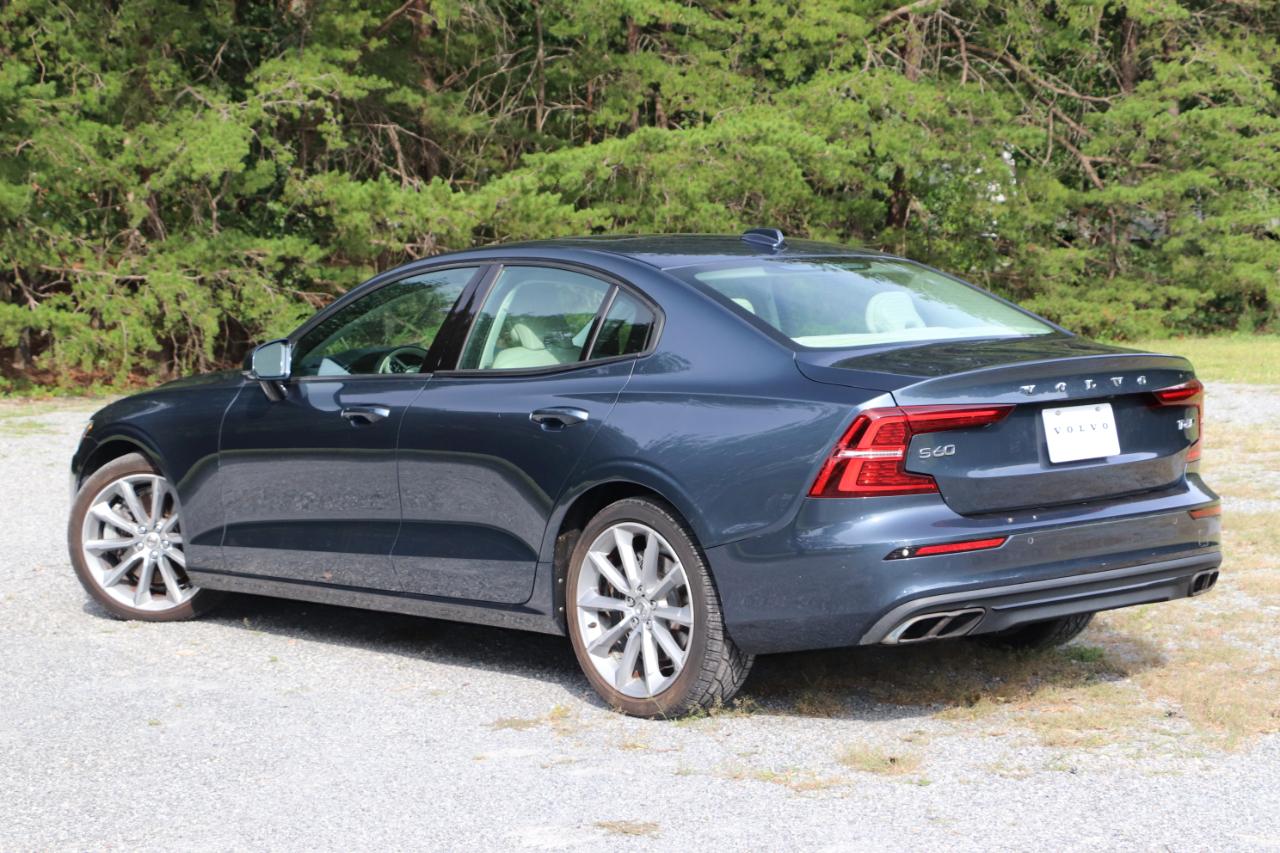 Volvo S60 T6 AWD Momentum *Ltd Avail* 2021