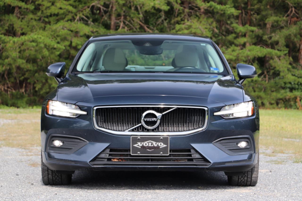 Volvo S60 T6 AWD Momentum *Ltd Avail* 2021