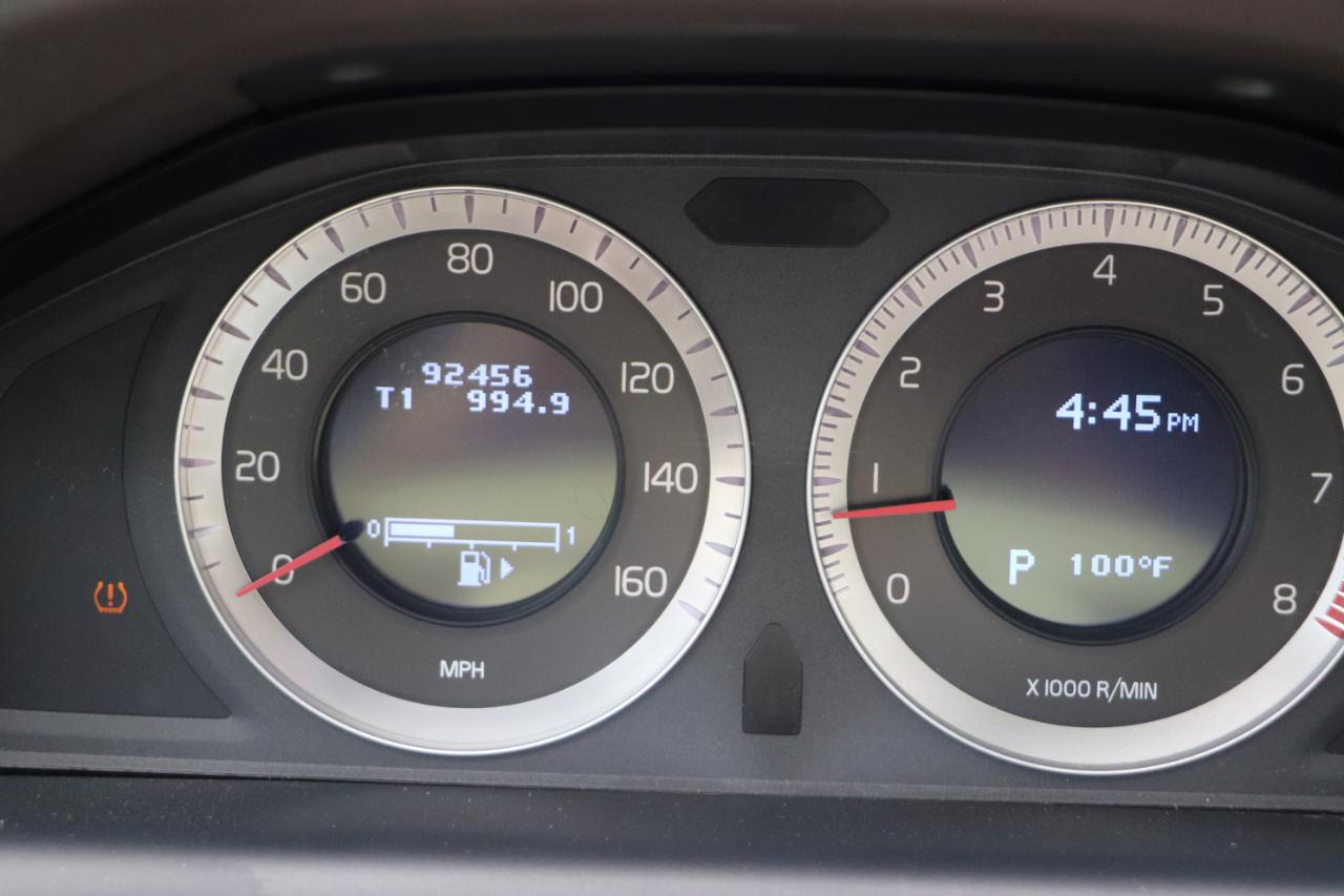 Volvo XC60 AWD 4dr 3.0T 2010