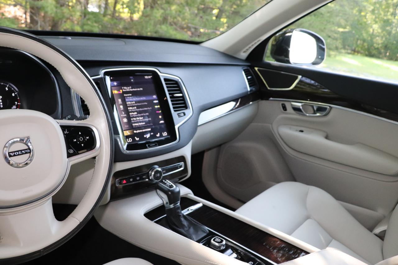 Volvo XC90 T6 AWD Momentum 2019