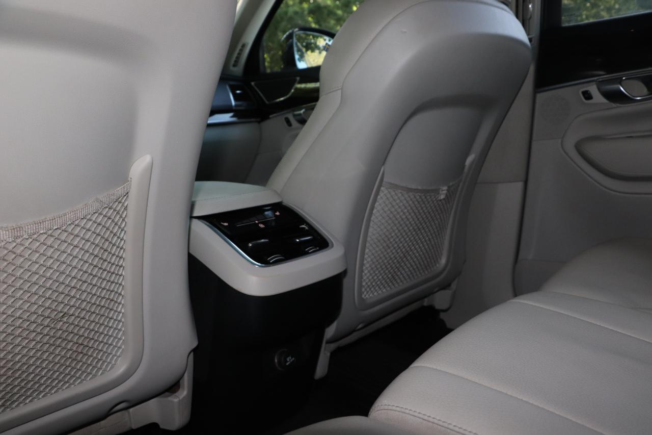 Volvo XC90 T6 AWD Momentum 2019