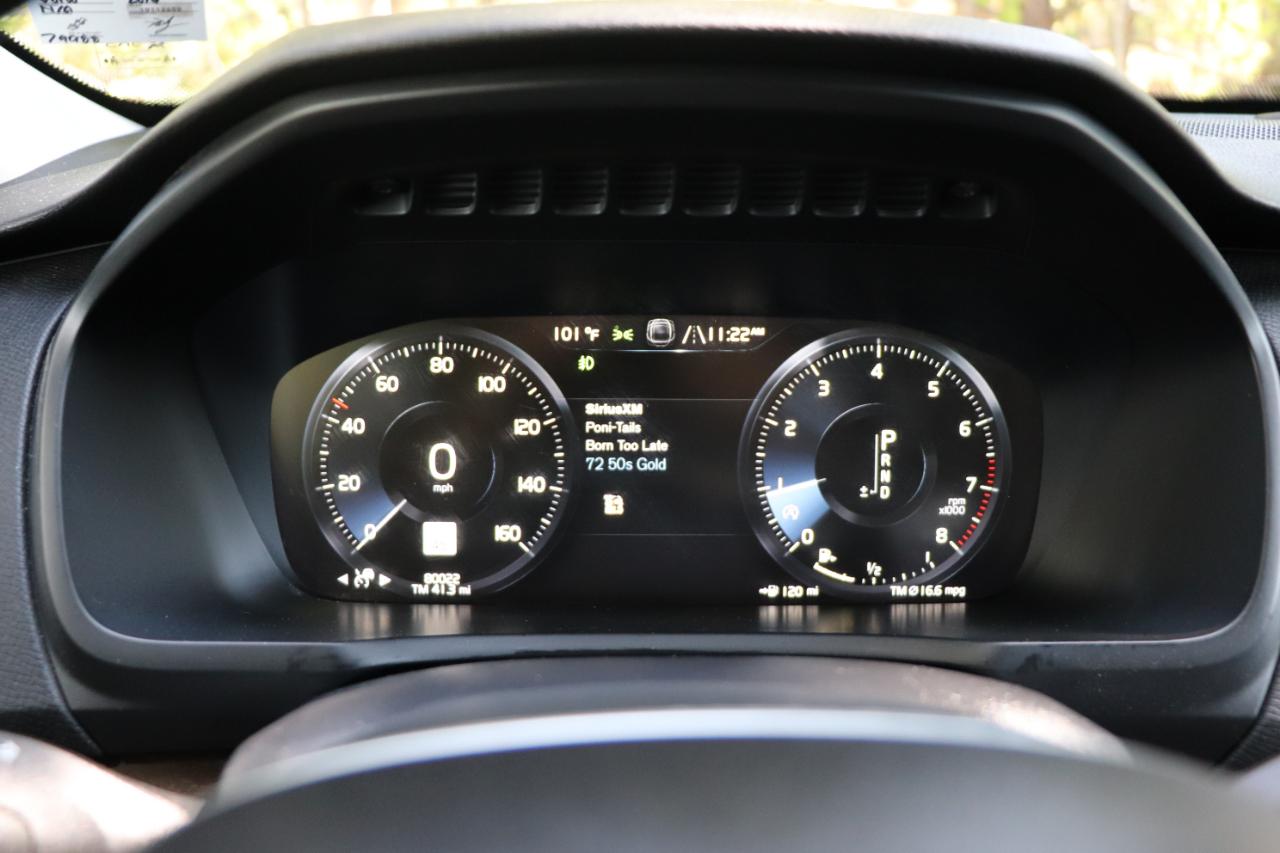 Volvo XC90 T6 AWD Momentum 2019