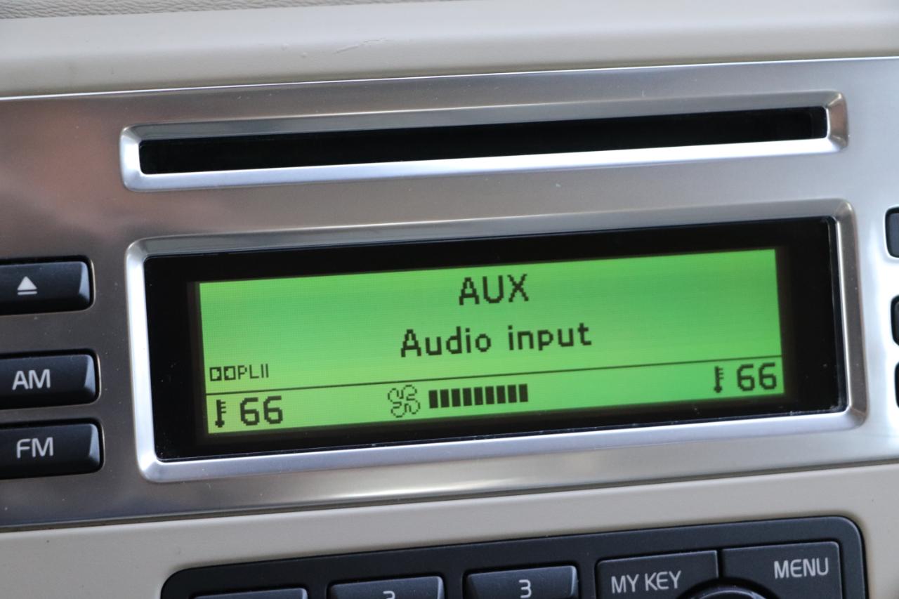Volvo S80 4dr Sdn 3.2L w/Moonroof 2007