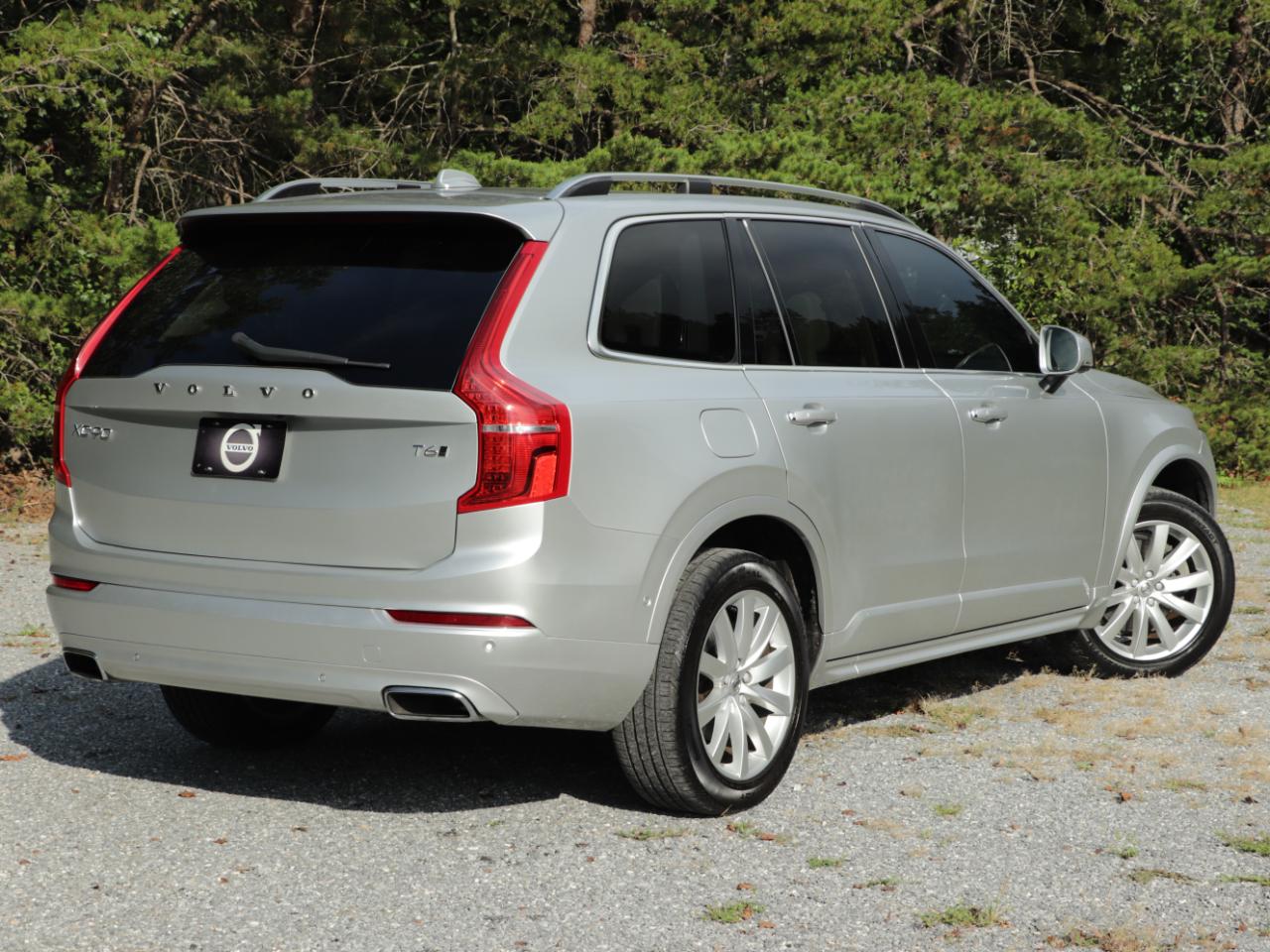 Volvo XC90 T6 AWD 7-Passenger Momentum 2018