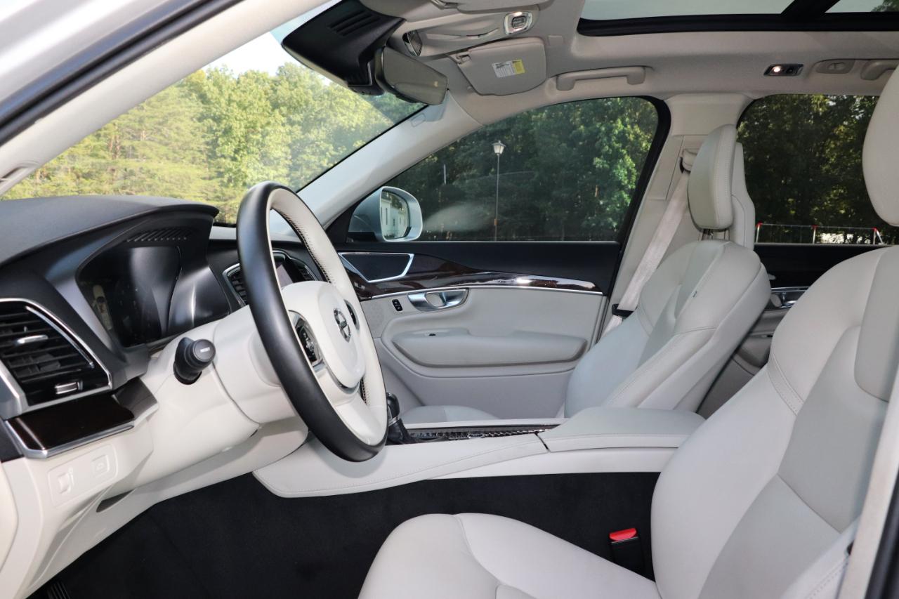 Volvo XC90 T6 AWD 7-Passenger Momentum 2018