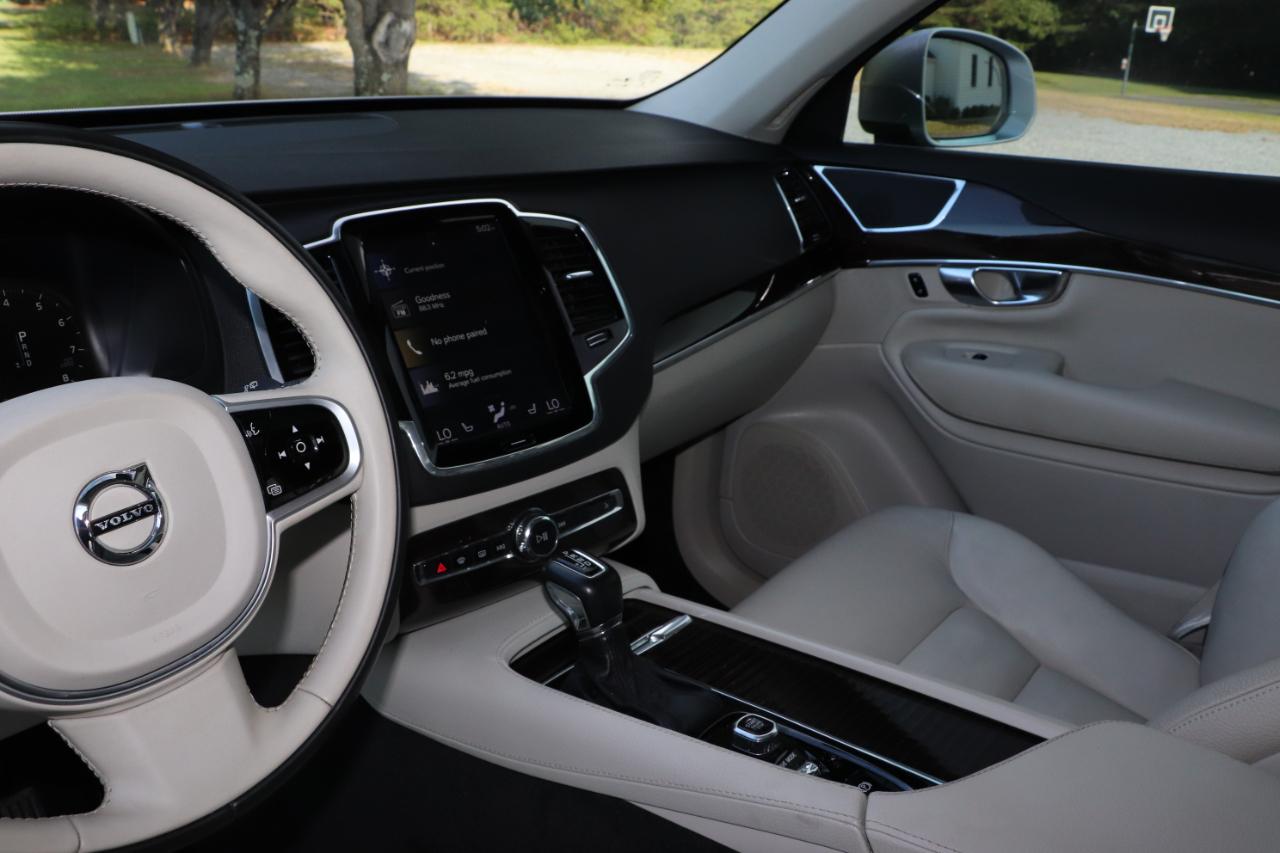 Volvo XC90 T6 AWD 7-Passenger Momentum 2018