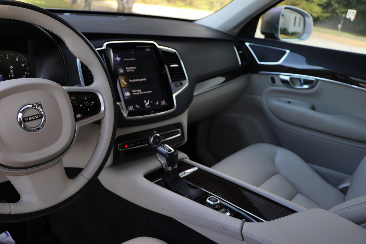Volvo XC90 T6 AWD 7-Passenger Momentum 2018