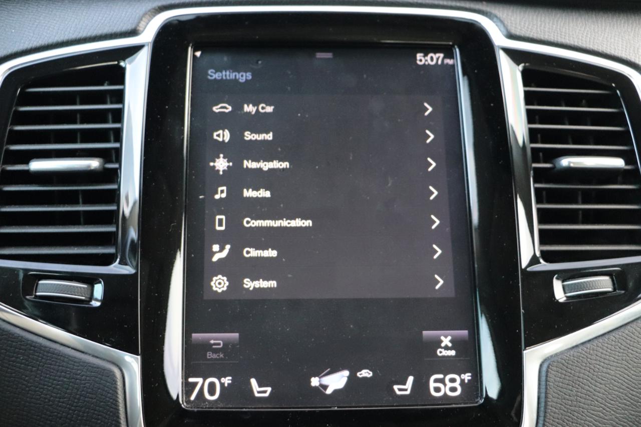 Volvo XC90 T6 AWD 7-Passenger Momentum 2018