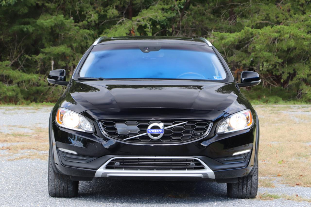 Volvo V60 Cross Country  2018