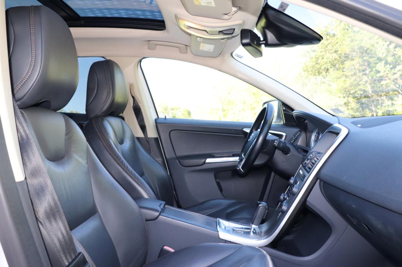 Volvo XC60 4dr 3.2L 2012