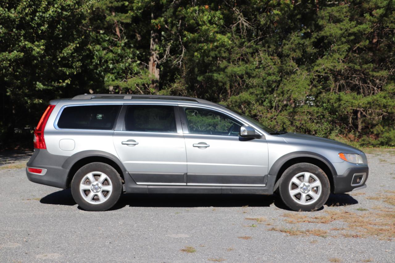 Volvo XC70  2012