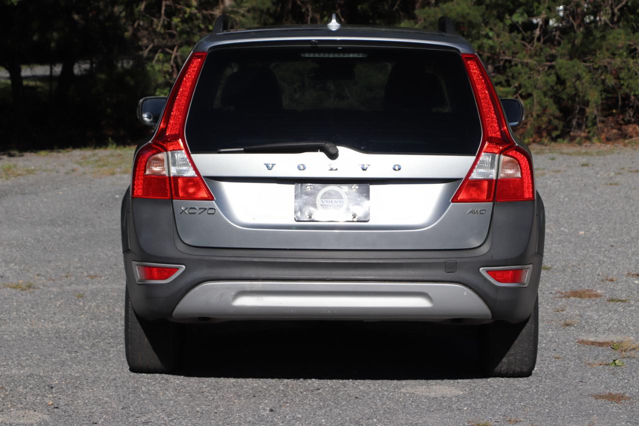 Volvo XC70  2012
