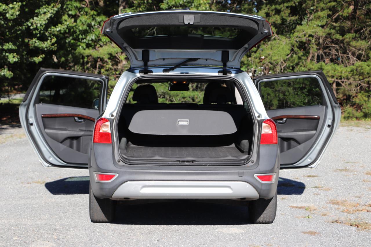 Volvo XC70  2012