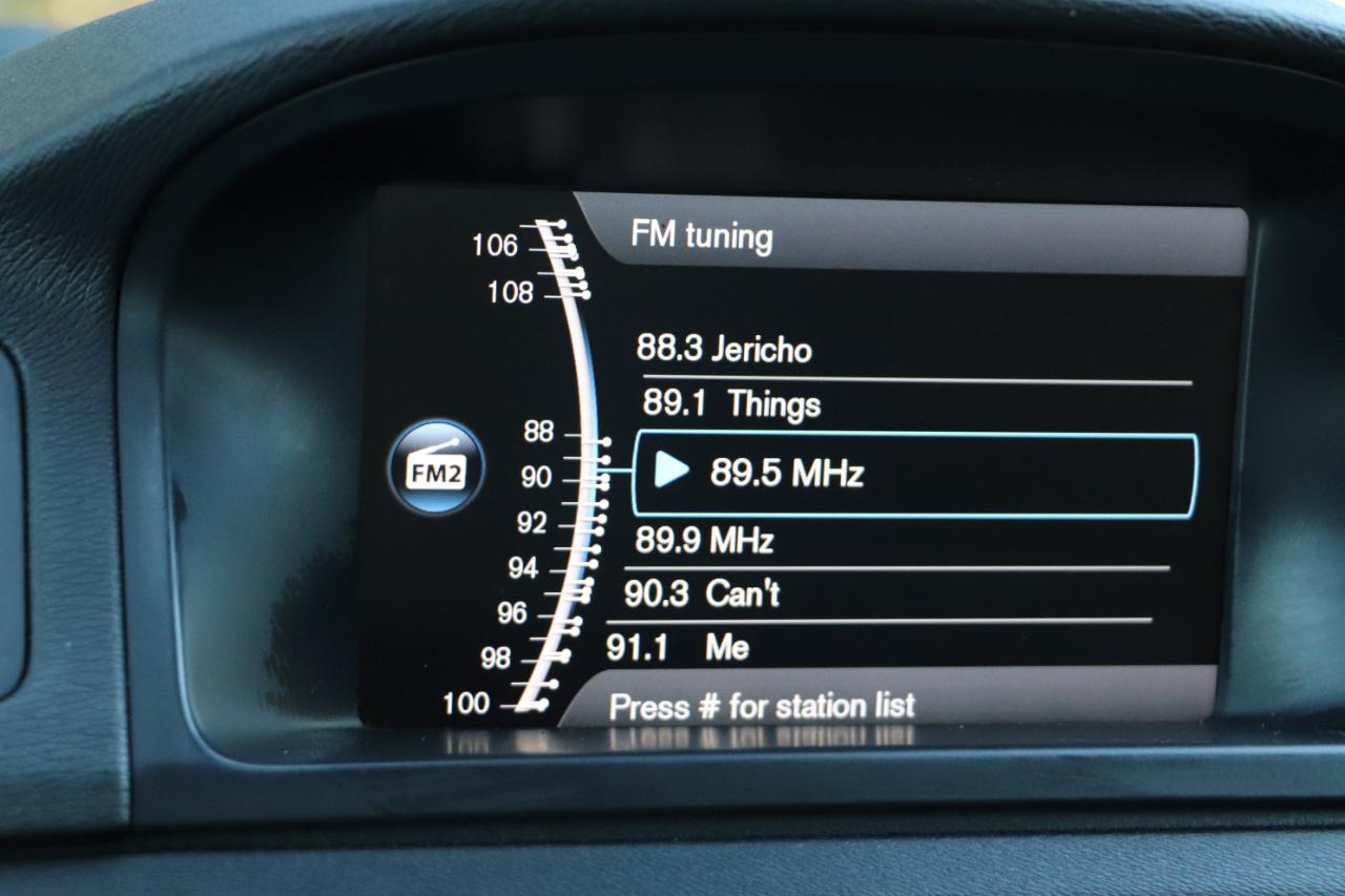 Volvo XC70  2012