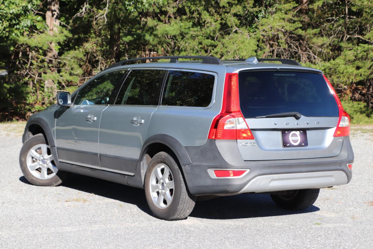 Volvo XC70  2012