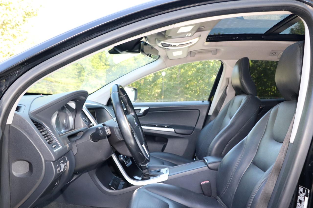 Volvo XC60 AWD 4dr T6 2015