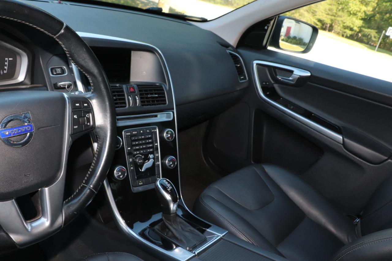 Volvo XC60 AWD 4dr T6 2015