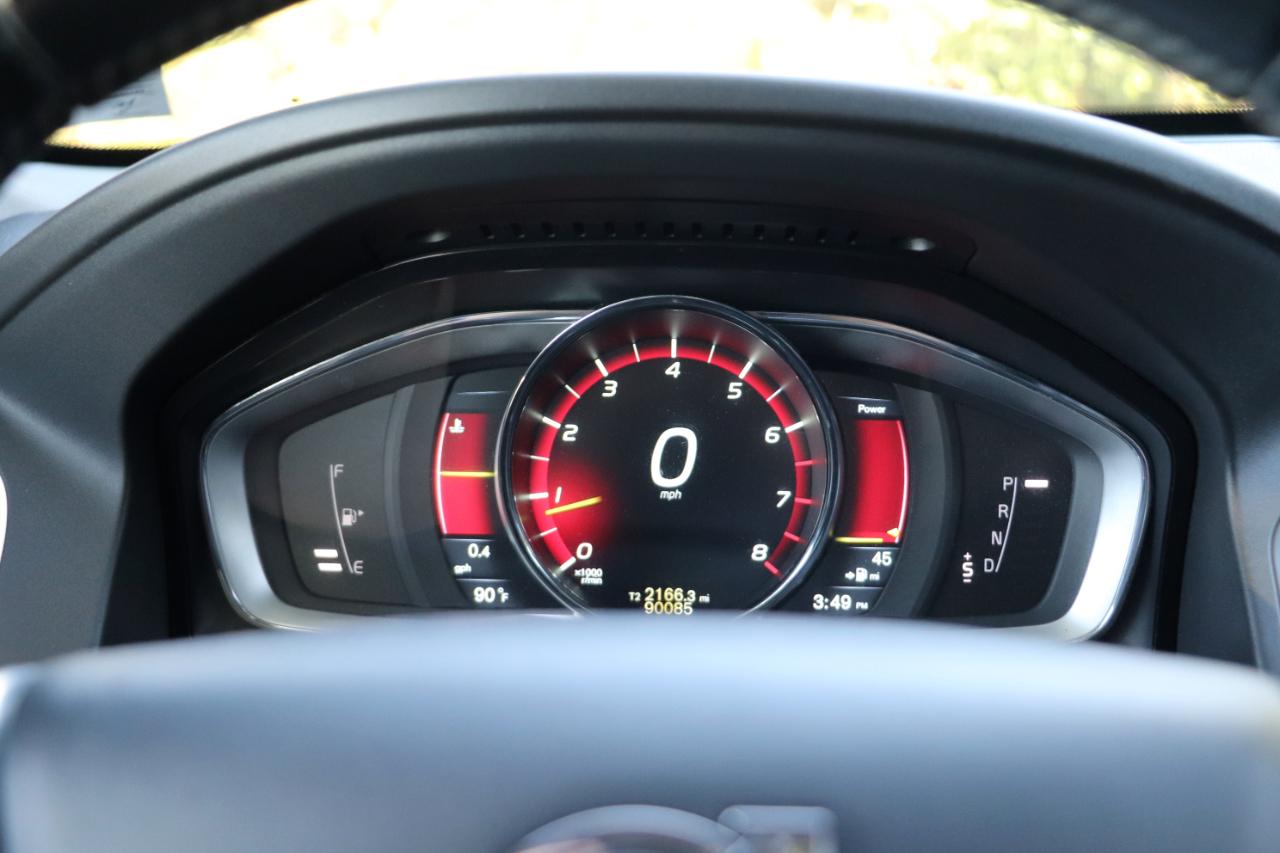 Volvo XC60 AWD 4dr T6 2015