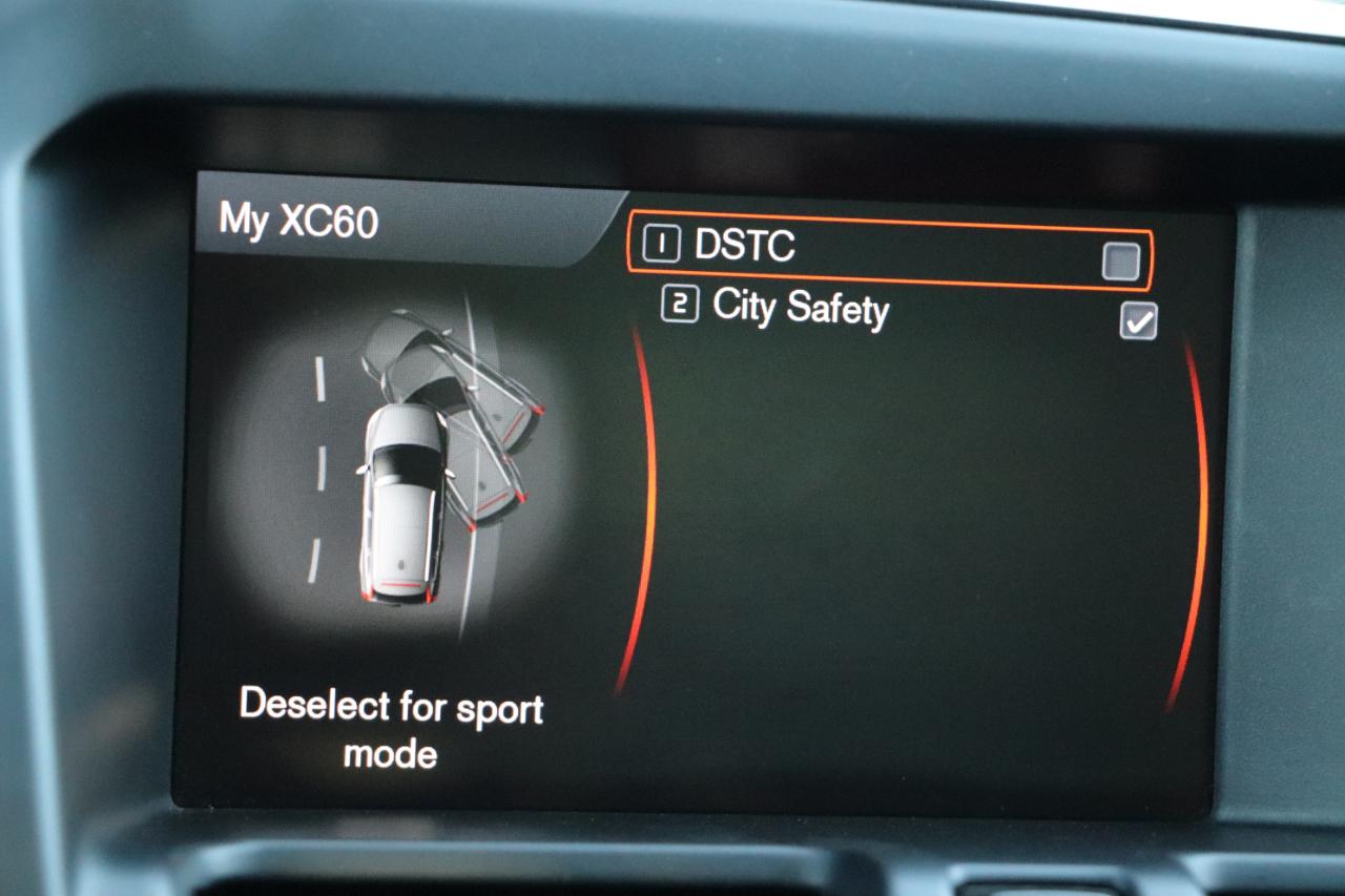 Volvo XC60 AWD 4dr T6 2015