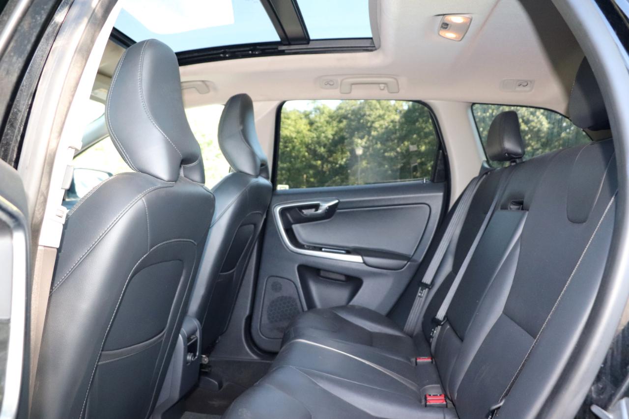 Volvo XC60 AWD 4dr T6 2015
