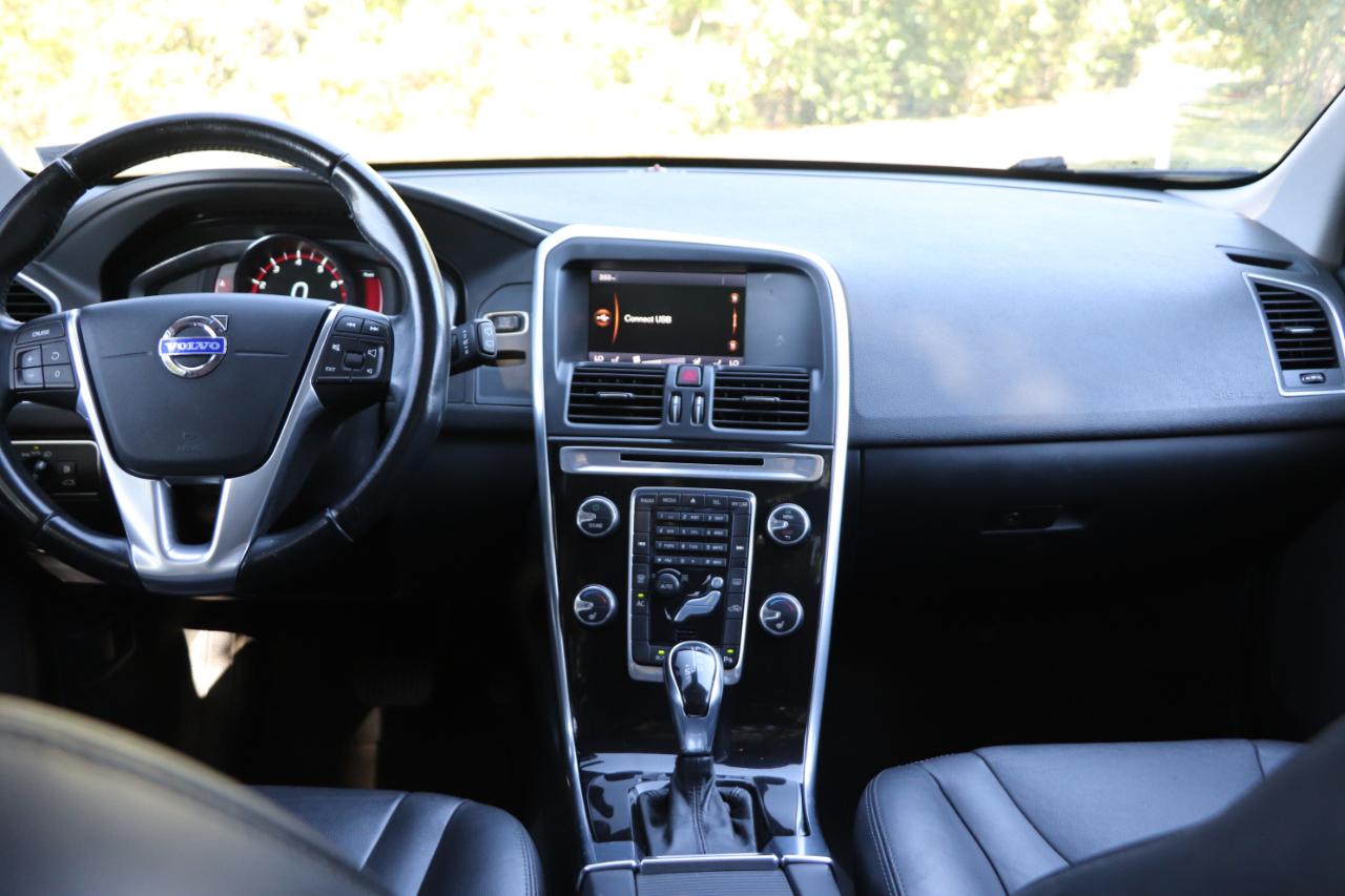 Volvo XC60 AWD 4dr T6 2015