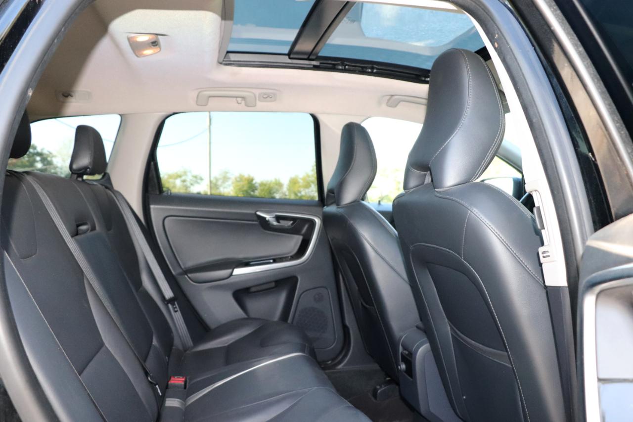 Volvo XC60 AWD 4dr T6 2015
