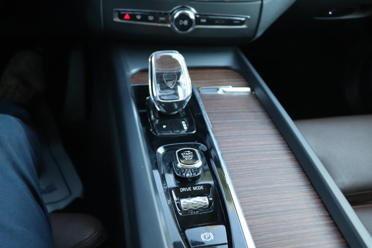 Volvo XC60 T8 eAWD Plug-In Hybrid Inscription 2020