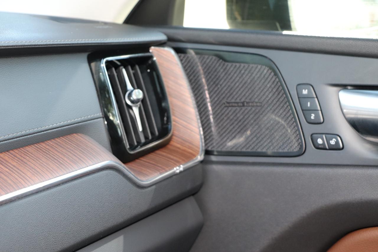 Volvo XC60 T8 eAWD Plug-In Hybrid Inscription 2020