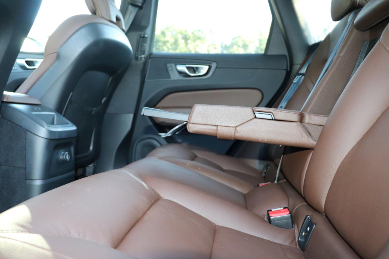Volvo XC60 T8 eAWD Plug-In Hybrid Inscription 2020