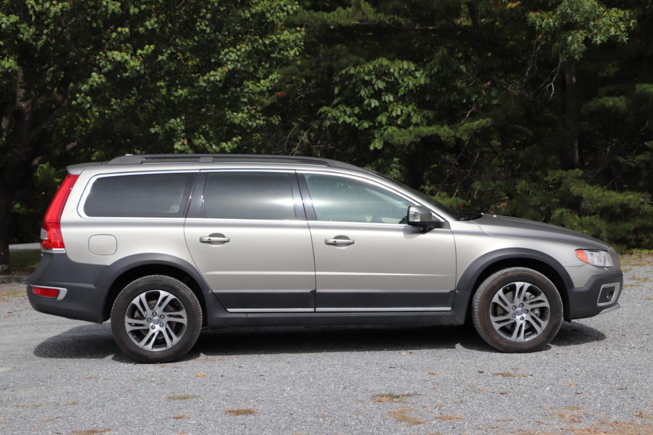 Volvo XC70 AWD 4dr Wgn 3.2L Premier Plus 2014
