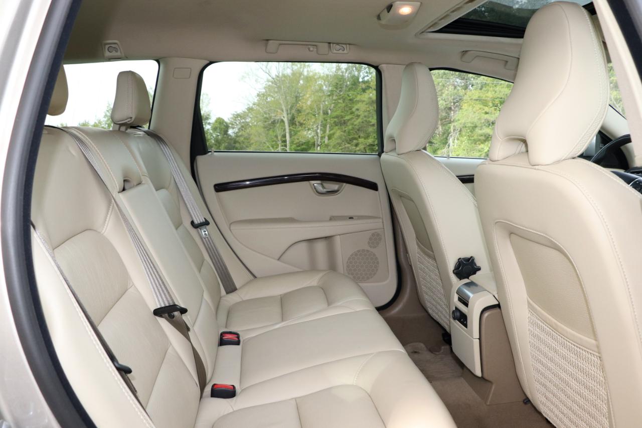 Volvo XC70 AWD 4dr Wgn 3.2L Premier Plus 2014