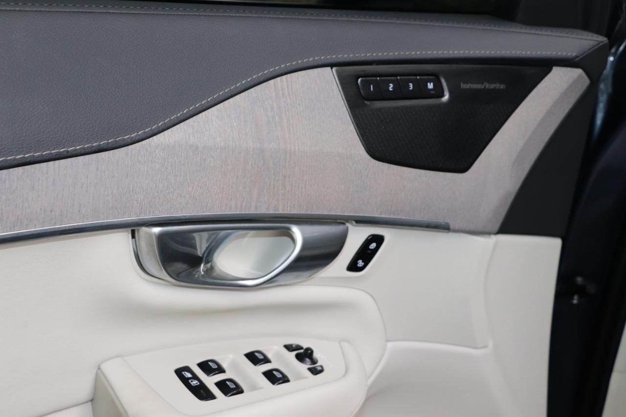 Volvo XC90 Recharge Plug-In Hybrid T8 eAWD PHEV Ultimate Bright Theme 7P 2024