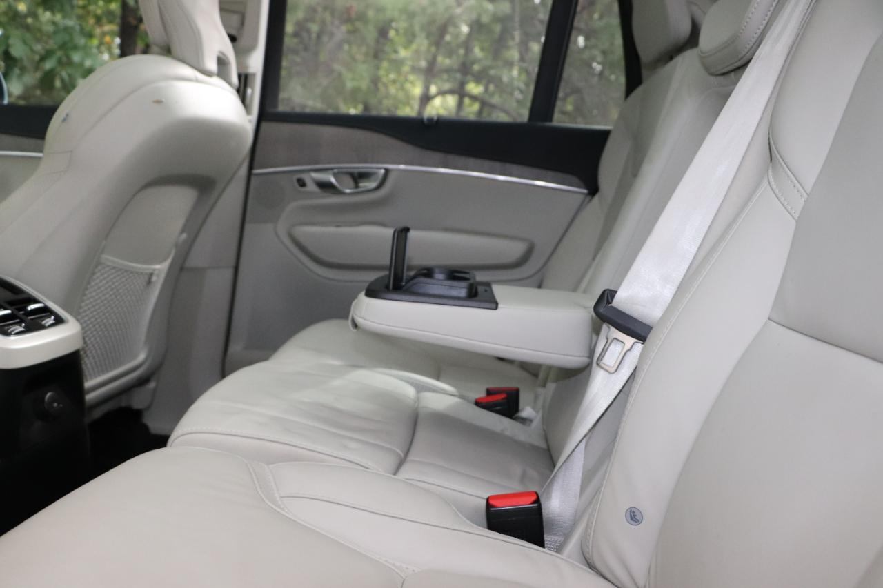 Volvo XC90 Recharge Plug-In Hybrid T8 eAWD PHEV Ultimate Bright Theme 7P 2024