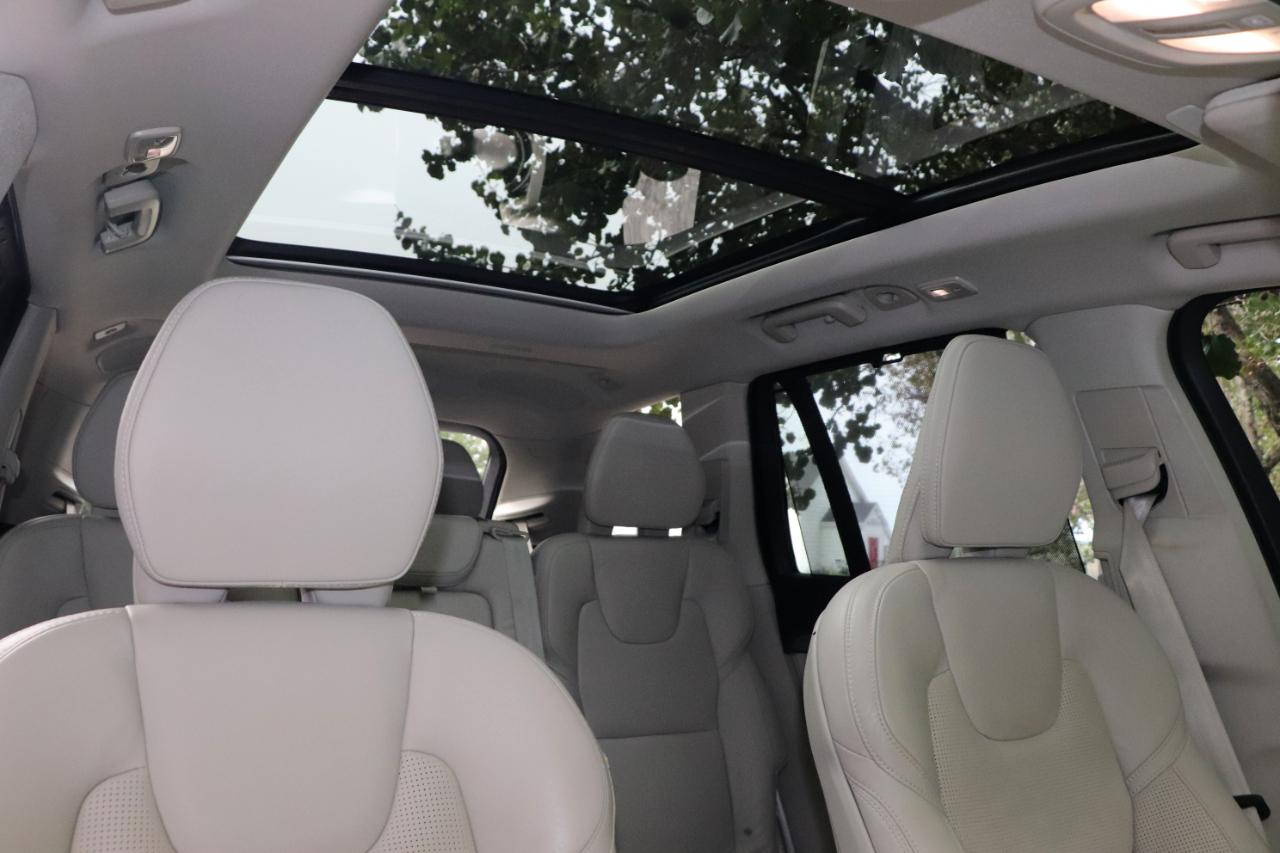 Volvo XC90 Recharge Plug-In Hybrid T8 eAWD PHEV Ultimate Bright Theme 7P 2024
