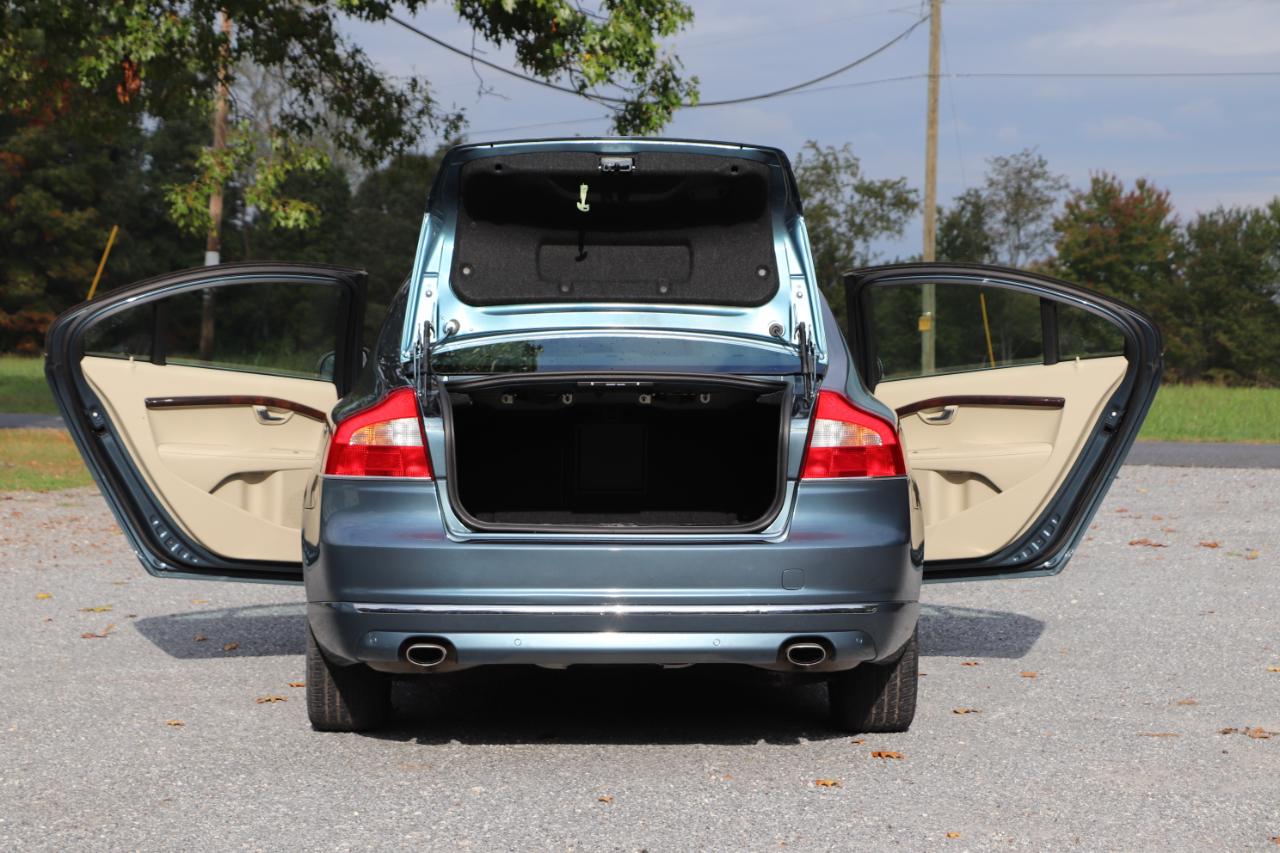 Volvo S80 4dr Sdn 3.2L 2012