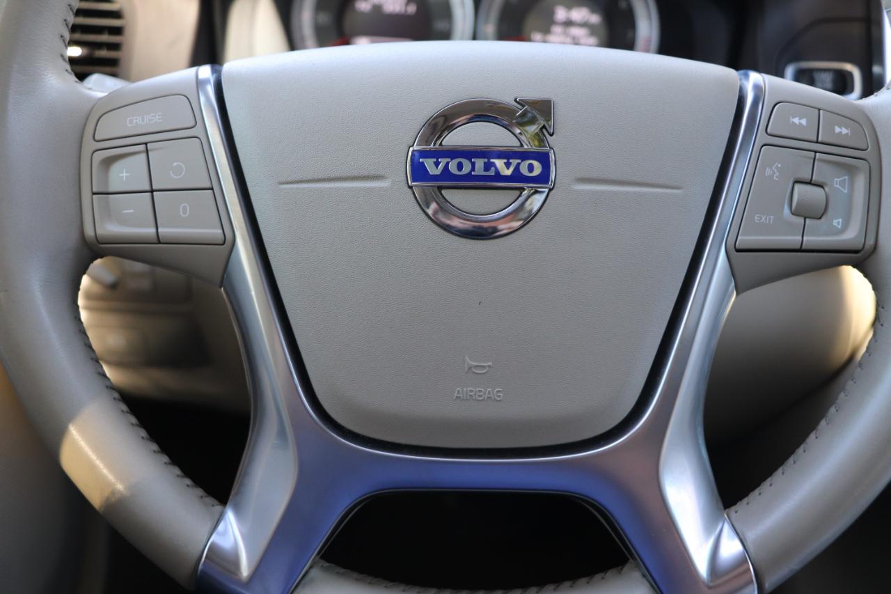 Volvo XC60 4dr 3.2L Platinum 2013