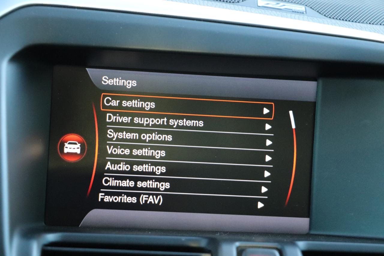 Volvo XC60 4dr 3.2L Platinum 2013