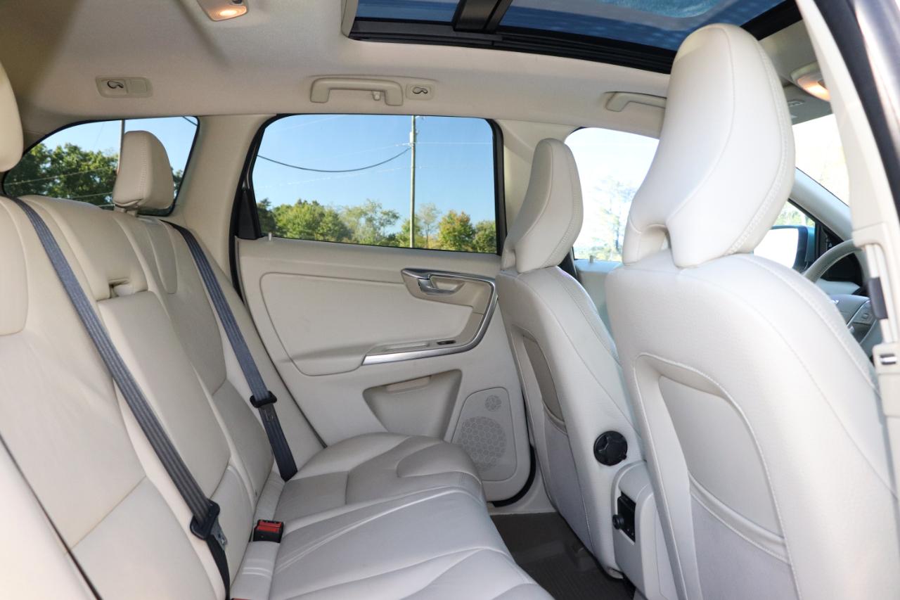 Volvo XC60 4dr 3.2L Platinum 2013
