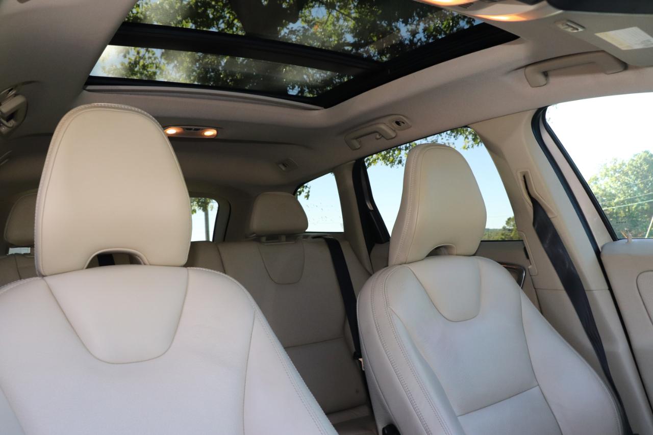 Volvo XC60 4dr 3.2L Platinum 2013