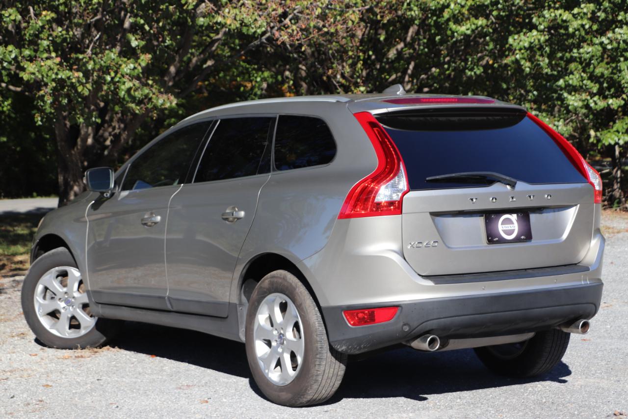 Volvo XC60 4dr 3.2L Platinum 2013