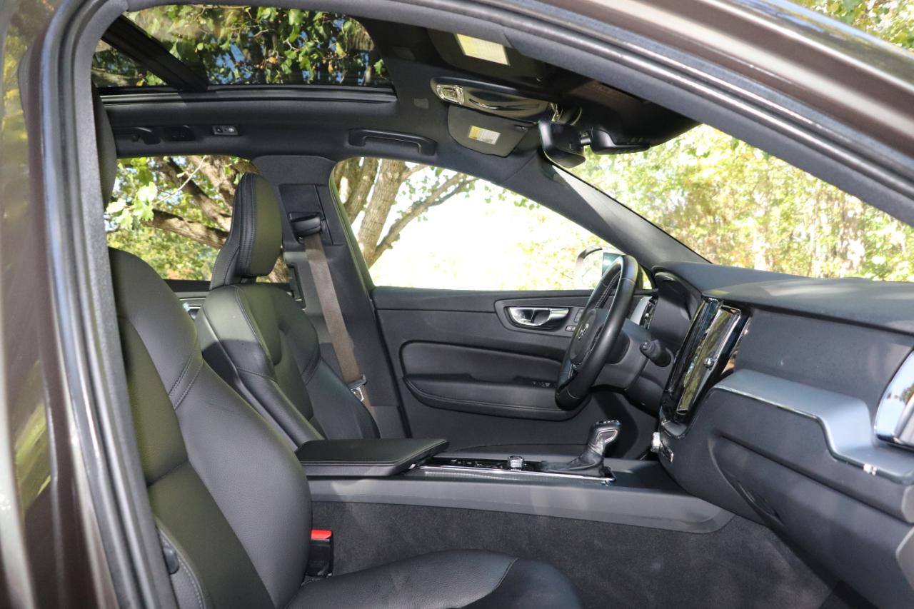 Volvo XC60 T6 AWD Momentum 2020
